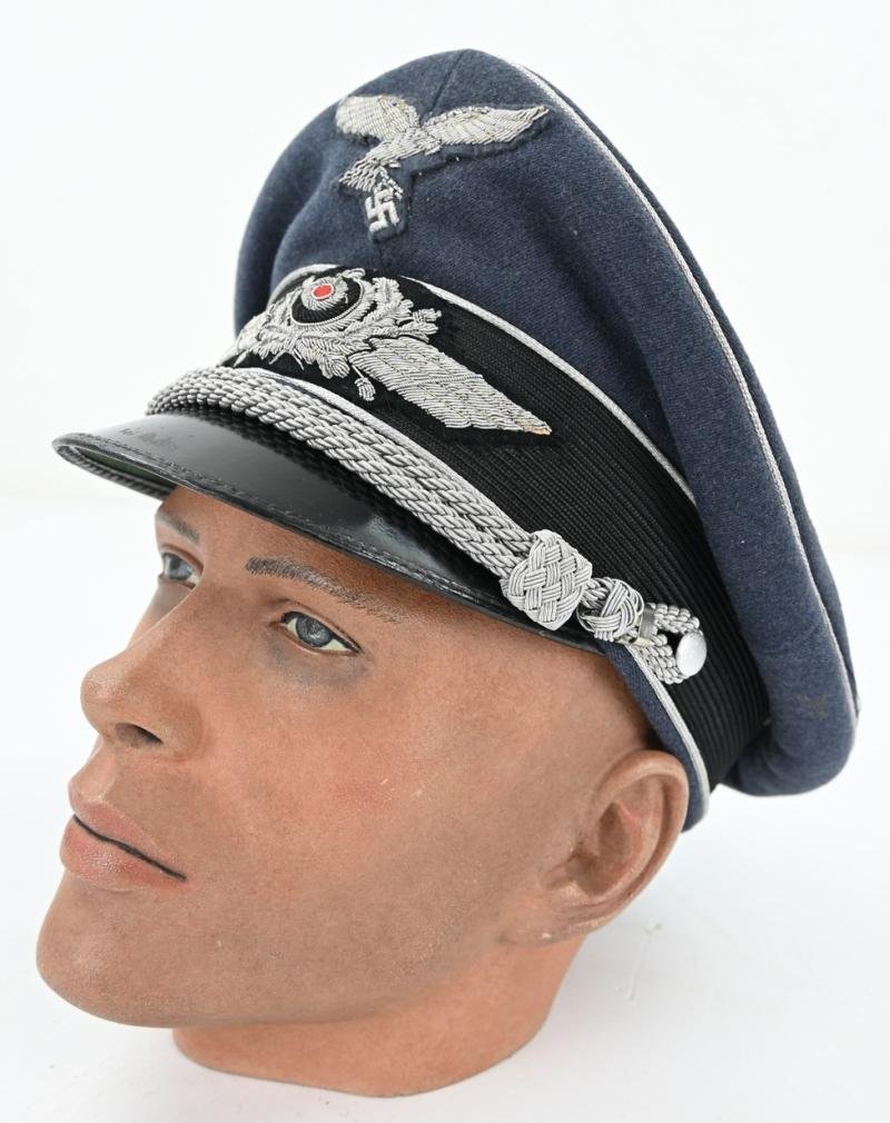 German LW Officer's Visor Cap 'Extra Klasse' — image 2