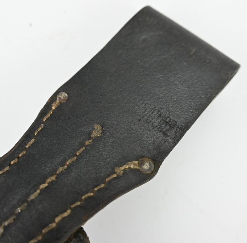 German WH K98 Matching Bayonet with frog 1935 — image 7