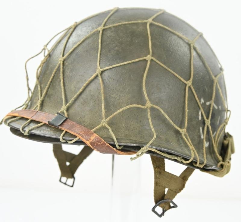 US WW2 82nd Airborne Division 325th GIR Decal Helmet — image 3