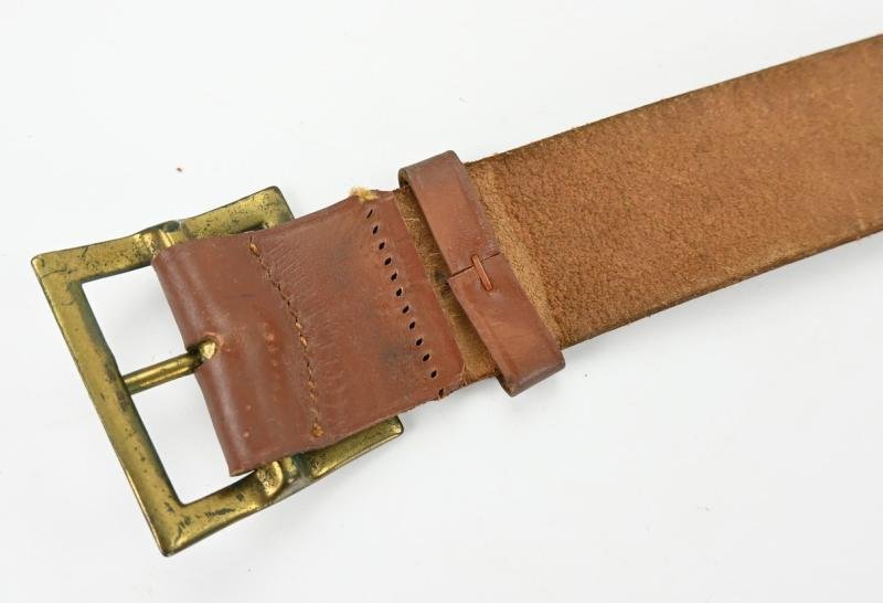 US WW2 Early EM Leather Belt — image 6
