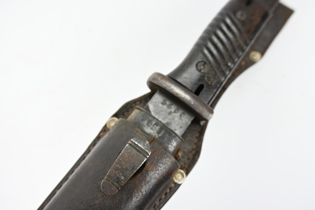 German WH K98 Bayonet with frog — image 13