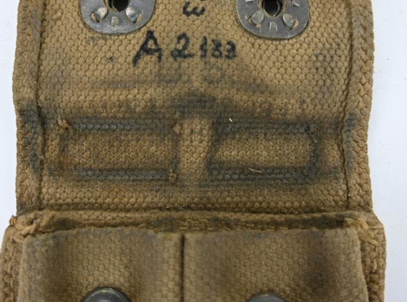 US WW2 M-1911 Magazine Pouch British Made — image 4