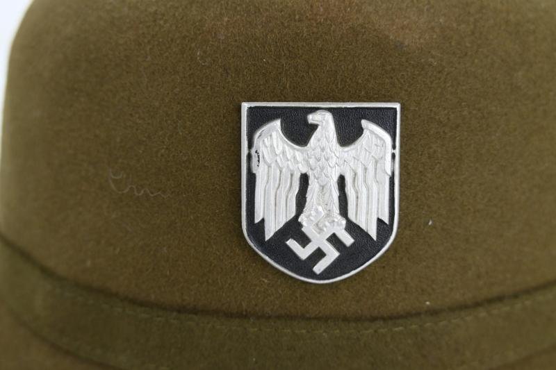 German WH Tropical Pith Helmet — image 11