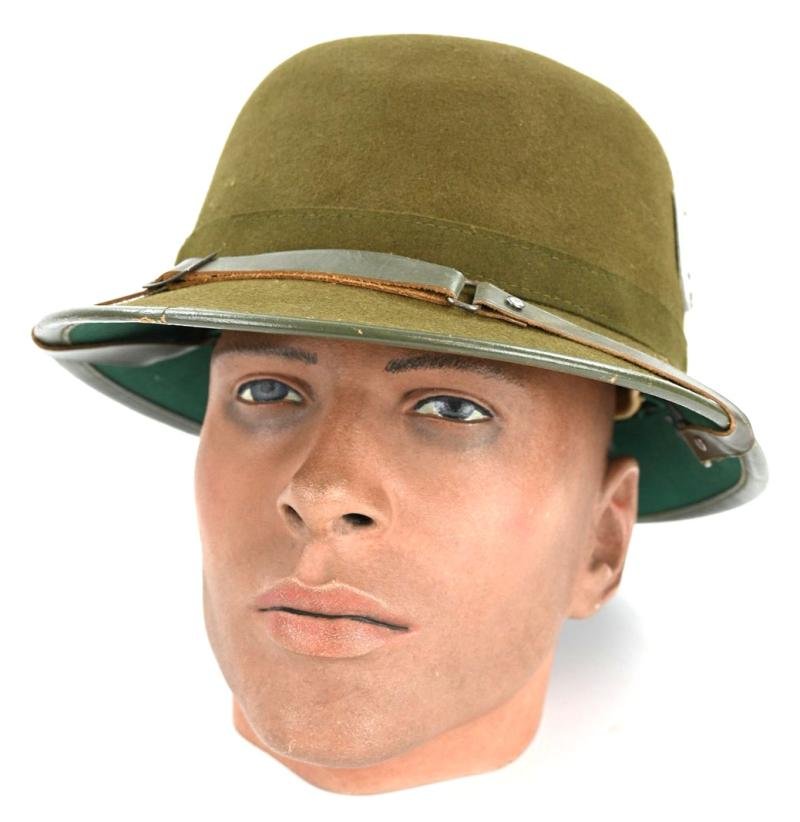 German WH Tropical Pith Helmet — image 2