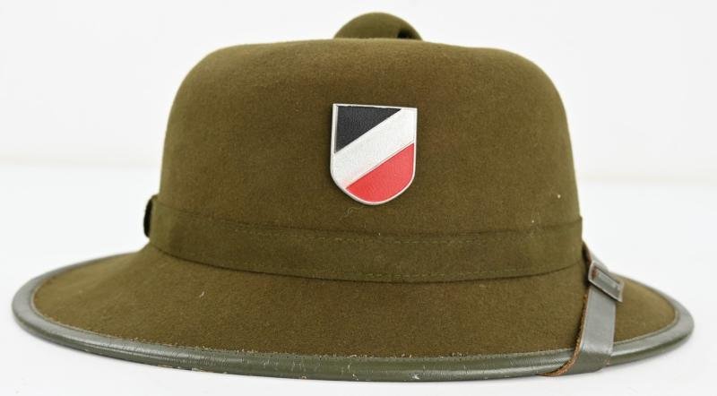 German WH Tropical Pith Helmet — image 7