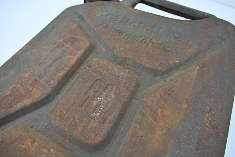 German Waffen-SS Jerrycan 20L — image 12