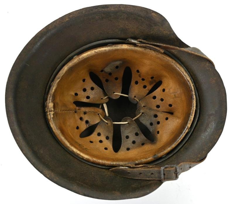 German M42 Combat Helmet (Fake Decal) — image 10
