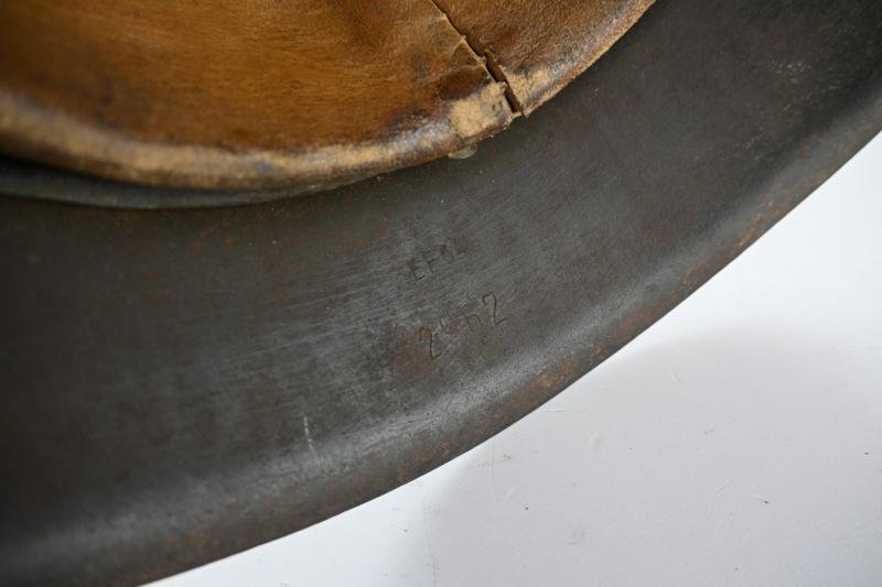 German M42 Combat Helmet (Fake Decal) — image 12