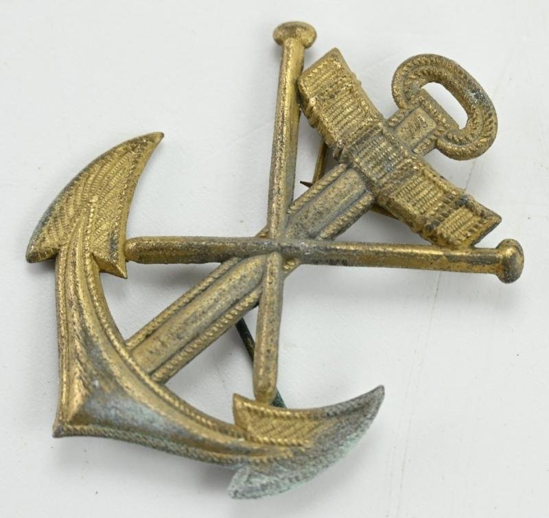 German KM Badge Metal Insignia 'Signal' — image 2