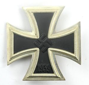 German Iron Cross 1st Class WW2 L/11