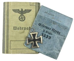 German WH Wehrpass, Deathcard and Iron Cross 'Theo Baum'