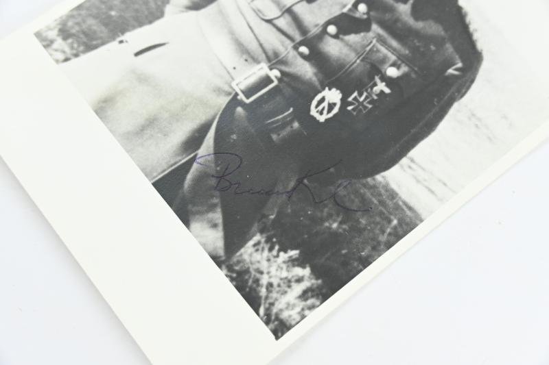 Signature of Wehrmacht Heer KC Recipient 'Kurt Brennecke' — image 3