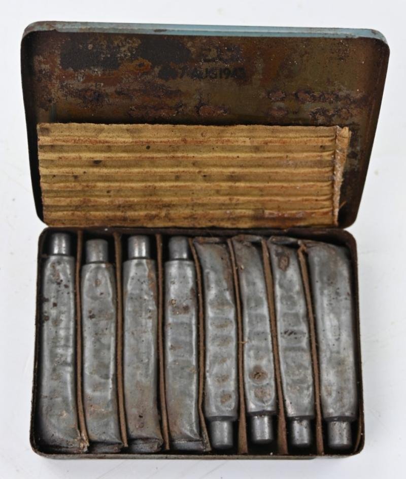 British WW2 Anti-gas Ointment No.5 — image 3