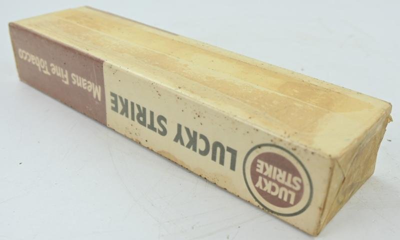US WW2 Carton of Lucky Strike Cigarets — image 8