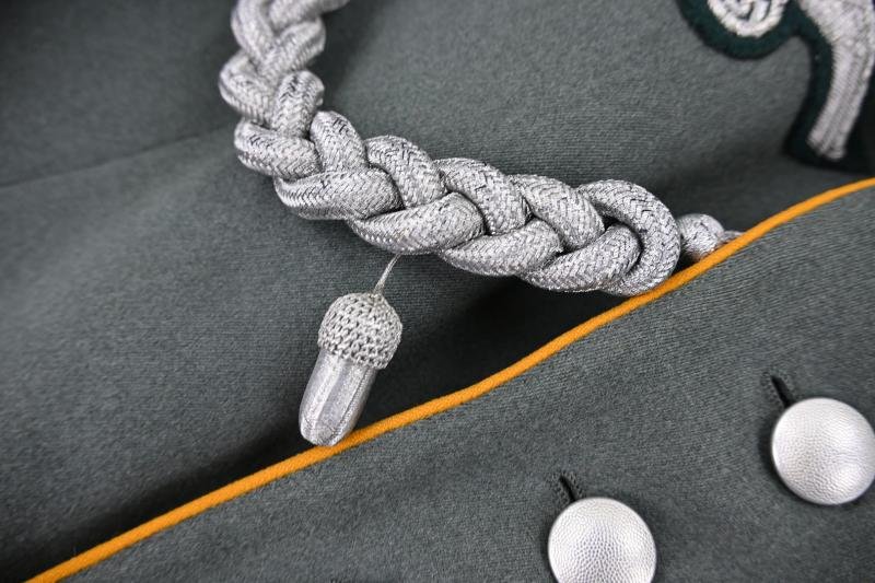 German WH NCO Cavalry Parade Dress — image 11