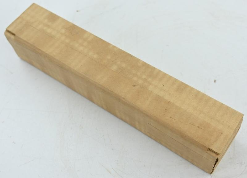 US WW2 Lamp Aerial Delivery Container Green in Box — image 6