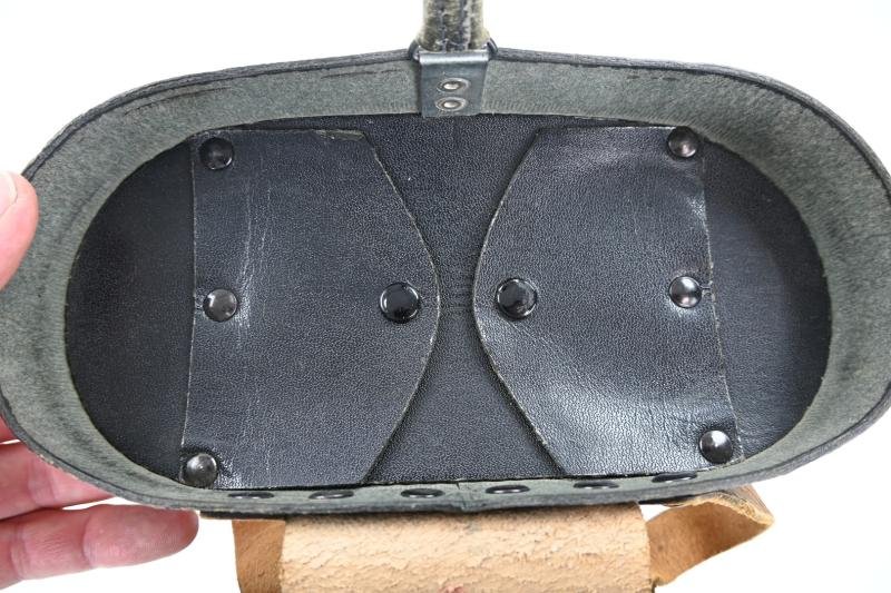 German KM 7x50 U-Boat Commander Binoculair with Case — image 10