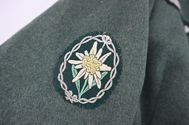 German WH GBJ Rgt. 98 NCO Parade Dress — image 5