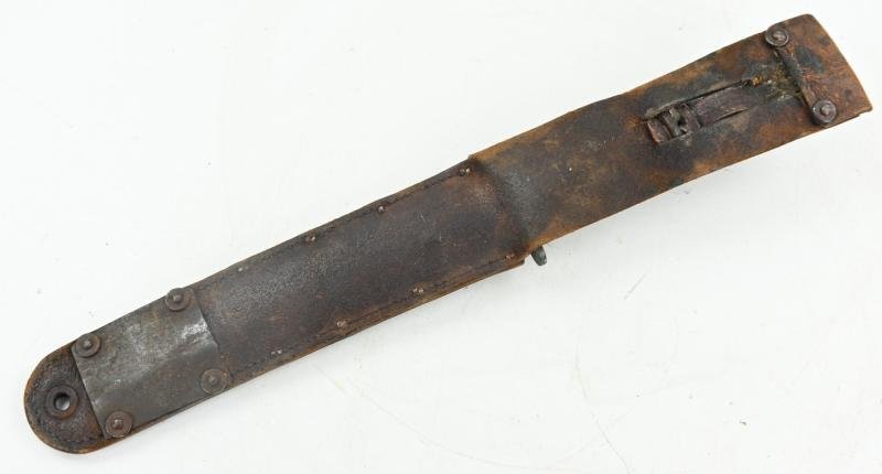 US WW2 Paratrooper M3 Fighting Knife with M6 Scabbard — image 7