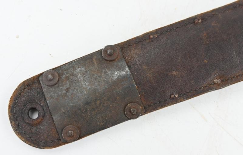 US WW2 Paratrooper M3 Fighting Knife with M6 Scabbard — image 8