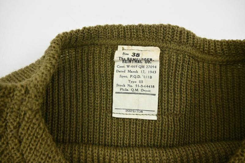 US WW2 Knitted Sleeveless Sweater — image 3