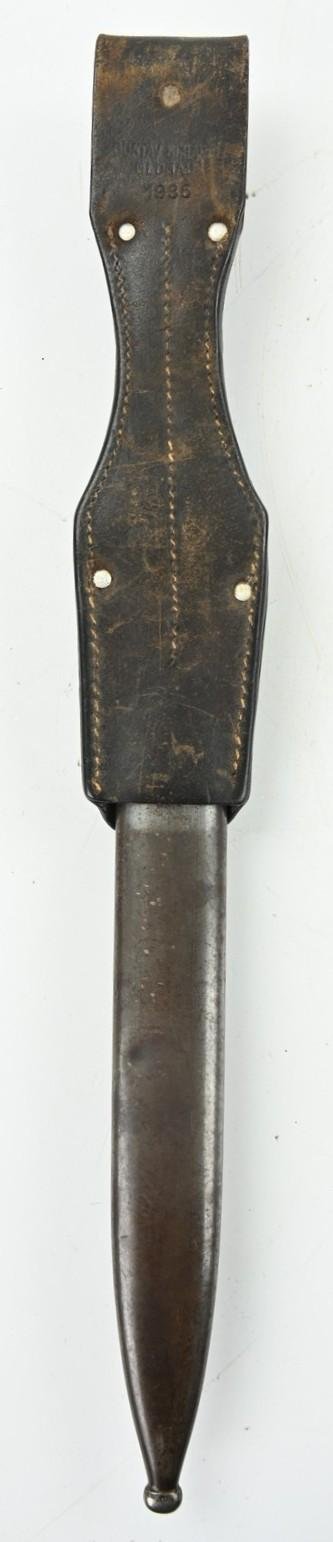 German WH K98 Mauser Bayonet with Frog 'Tr' — image 5