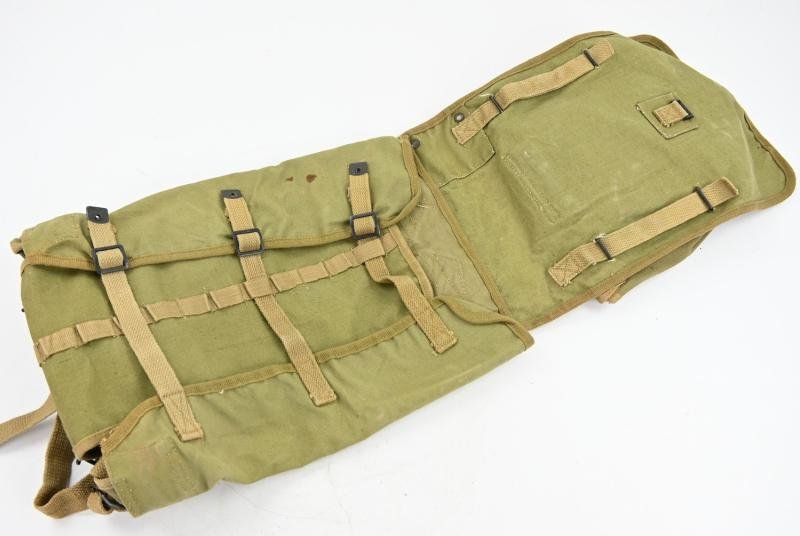 US WW2 British Made M-1928 Haversack with Pack Carrier — image 4