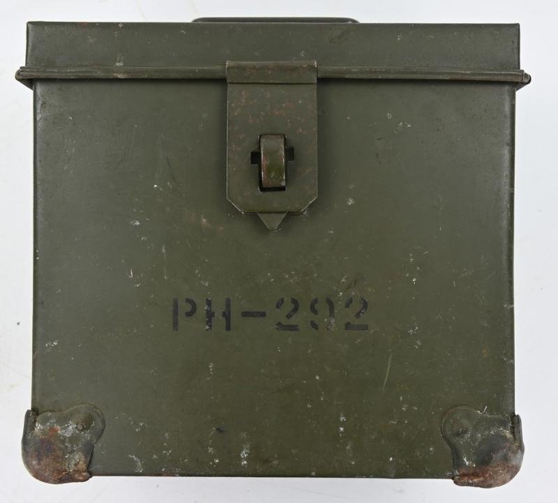 US WW2 Signal Corps ICC-32A Film Reel Case — image 5