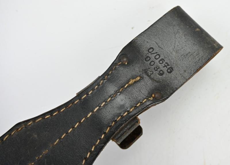 German WH K98 Mauser Bayonet with Frog '43cul' — image 8