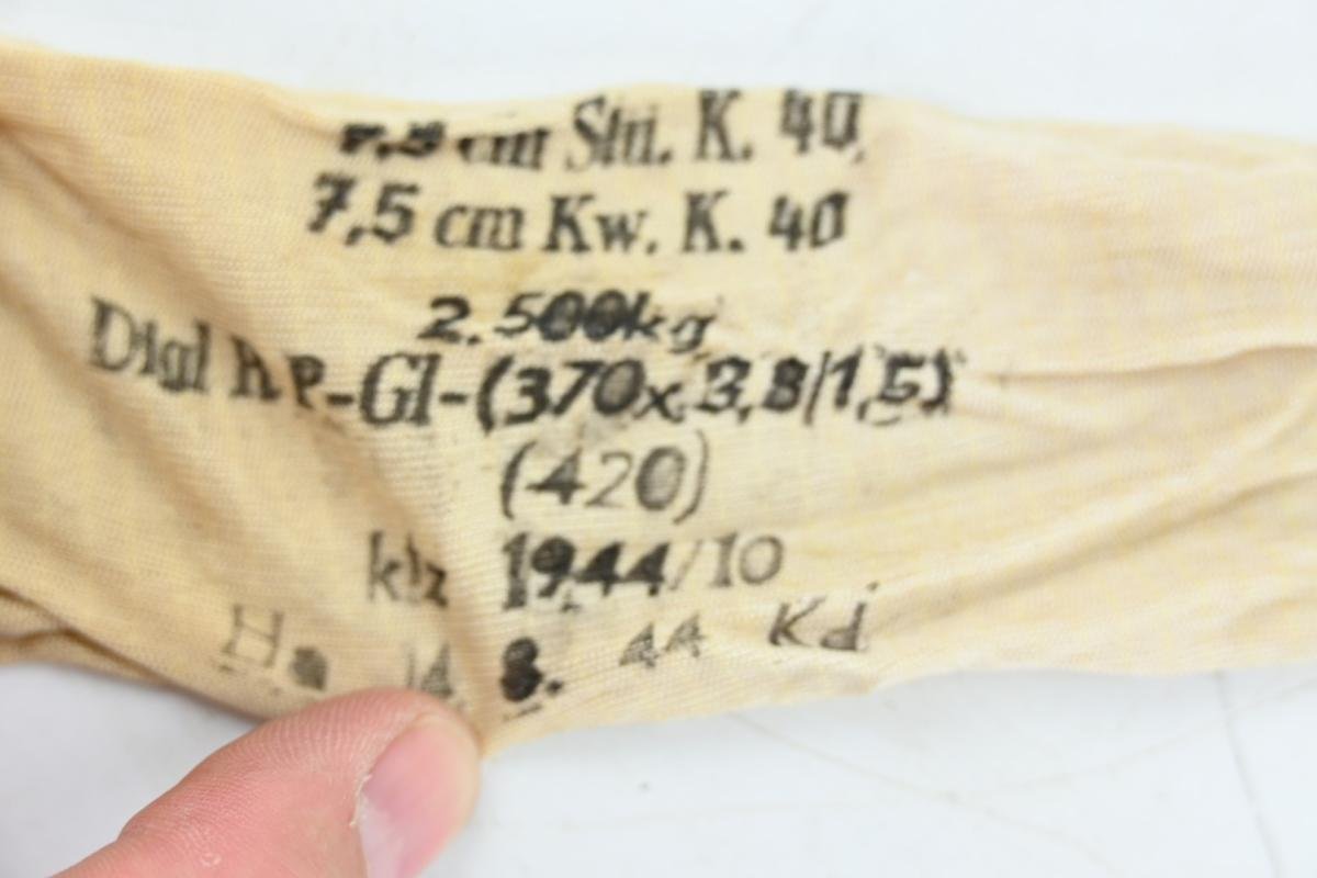 German WH Shell Powder Bag 7,5cm KWK40 — image 3