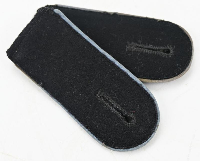 German Waffen-SS EM Shoulderboards transport — image 2