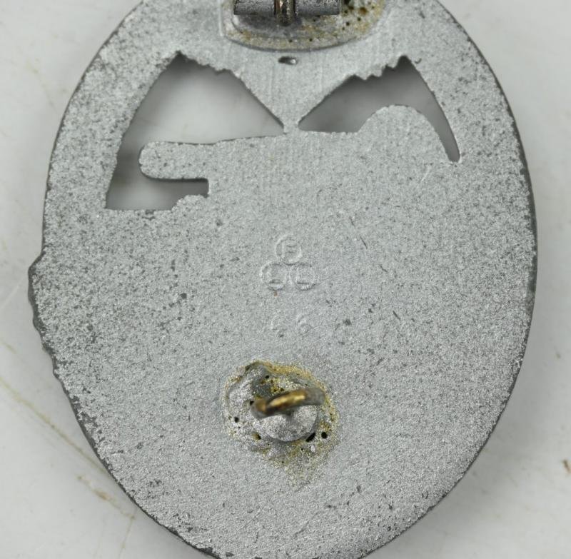 German Panzer Assault Badge in Silver FLL43 — image 5