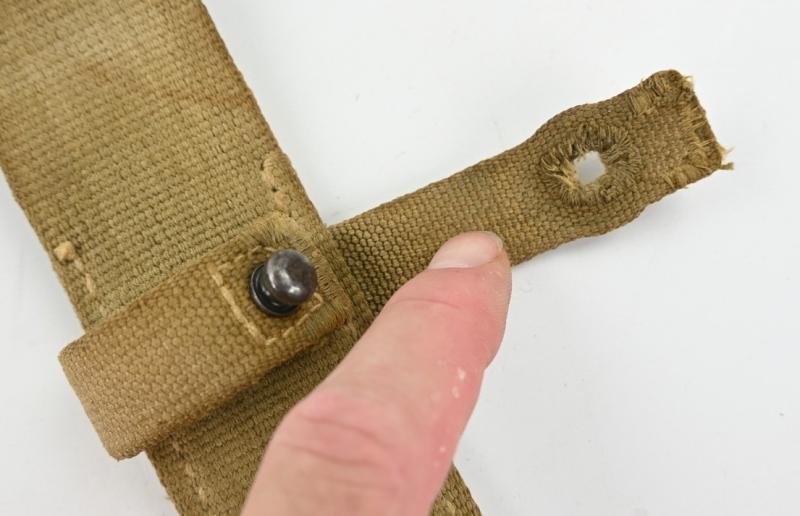 German WH Canvas K98 Bayonet Frog — image 5