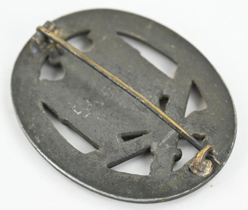 German General Assault Badge — image 5