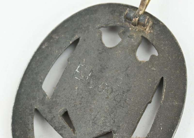 German General Assault Badge — image 6