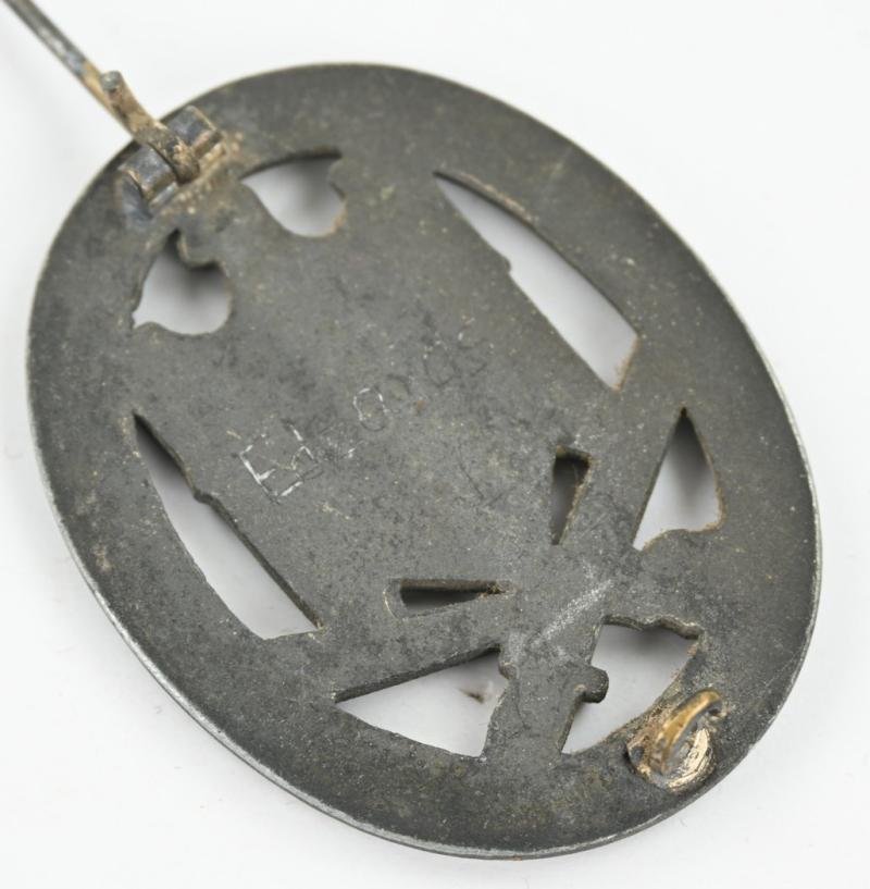 German General Assault Badge — image 7