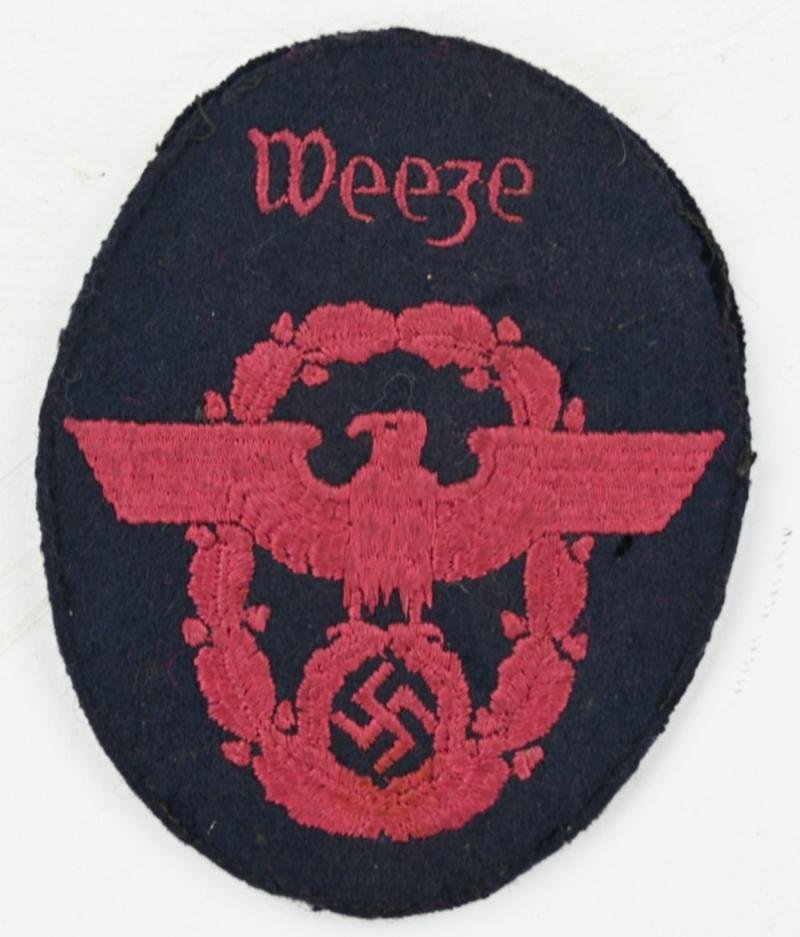 German Third Reich Firefighters Dress Tunic Insignia Set — image 2