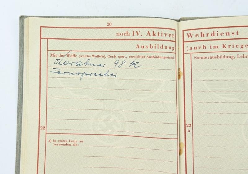 German WH Wehrpass A.E.A 33 (Mot) — image 7
