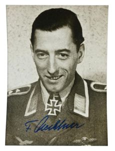 Signature of Luftwaffe KC Recipient 'Fritz Aechtner'