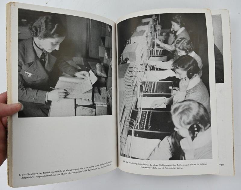 German Book 'Frauen Helfen Siegen' — image 7