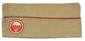 US WW2 Paratrooper Summer Garrison Cap Artillery
