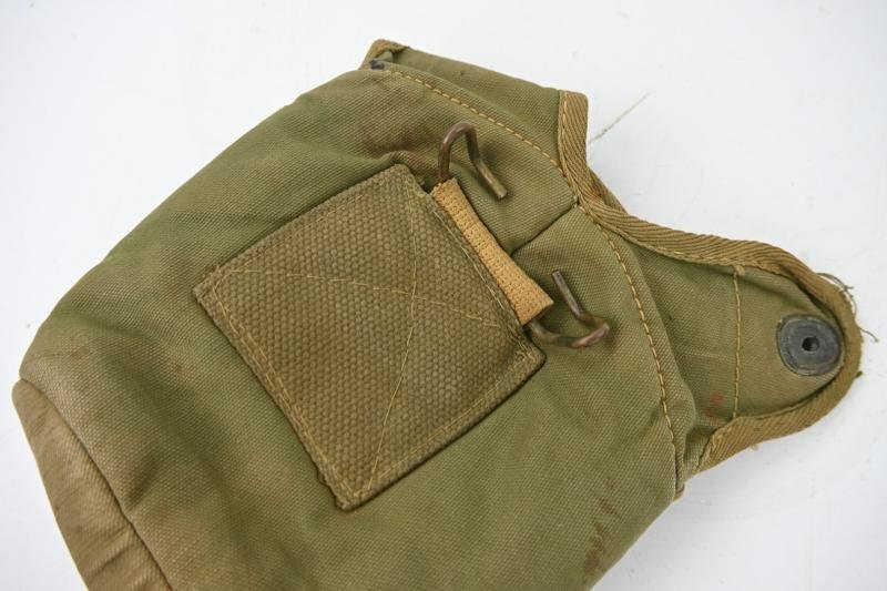 US WW2 M-1942 BM Canteen — image 8
