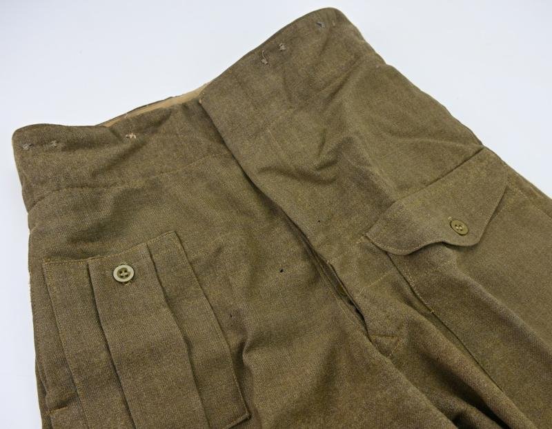 British M40 Battle Dress Trousers 1946 — image 5