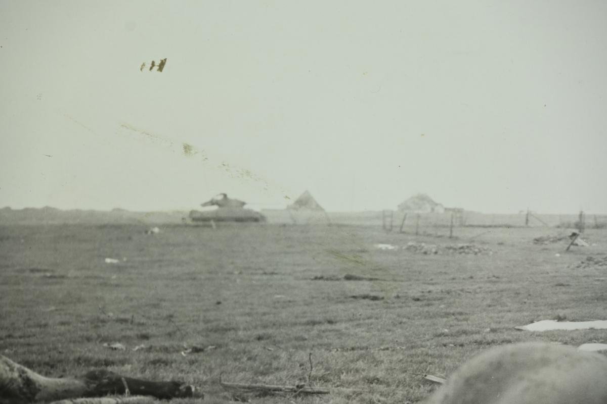 US WW2 Press Photo 750th Tank Bn 'Stolberg Germany' — image 2