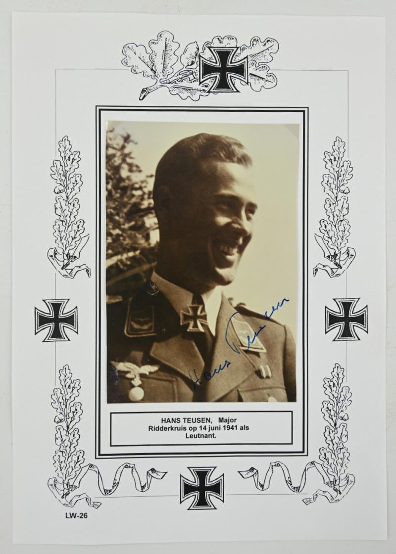Signature of Luftwaffe KC Recipient 'Hans Teusen' — image 2
