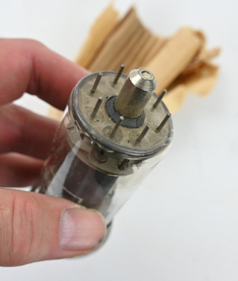 German WH Radio Parts Telefunken — image 4