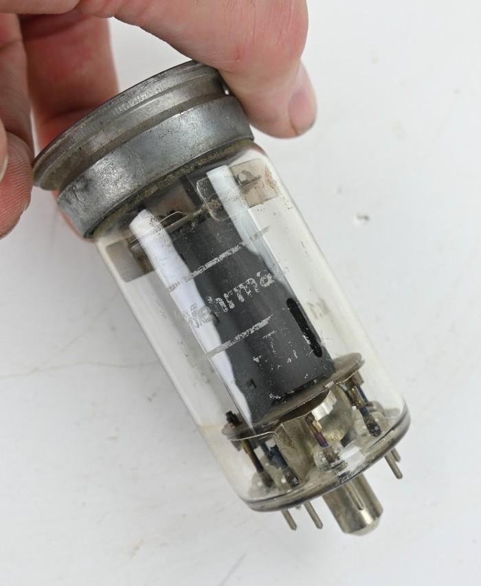 German WH Radio Parts Telefunken — image 6