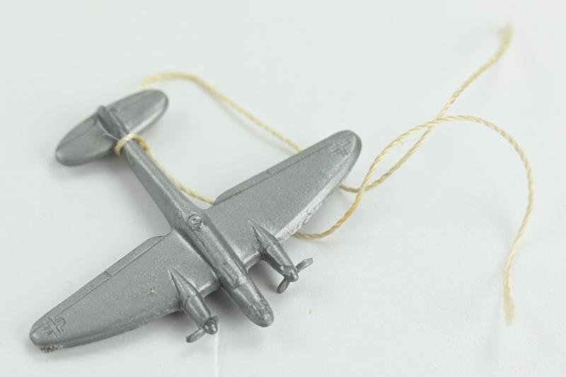 German WHW Plastic Figure 'Airplane' — image 2