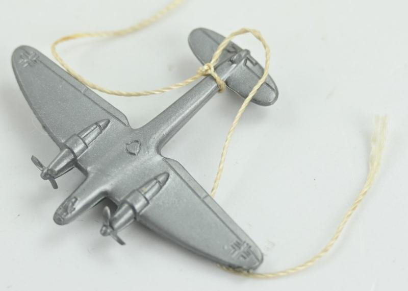German WHW Plastic Figure 'Airplane' — image 3