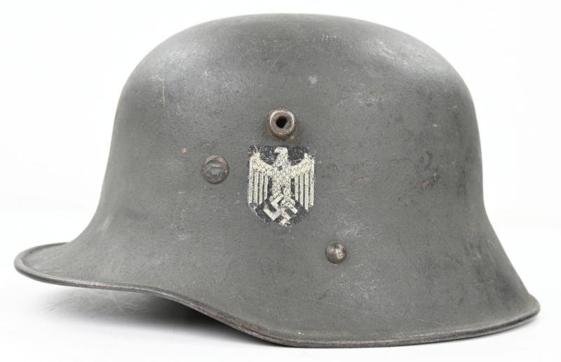 Austrian WH M17 Re-issued SD Helmet — image 2